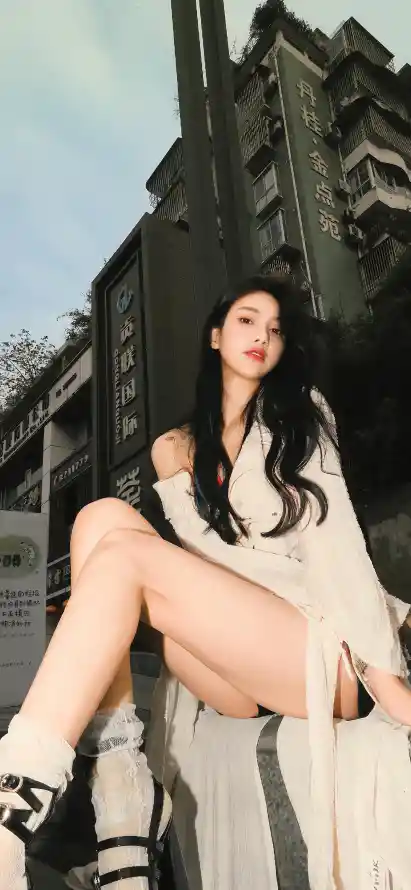 亚洲另类XXXX92观察：边缘美学如何引领先锋潮流